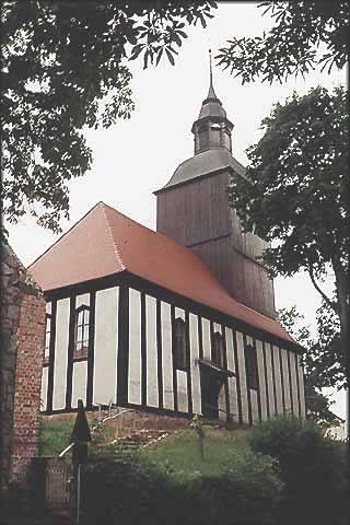 Kirche in Taschenberg
